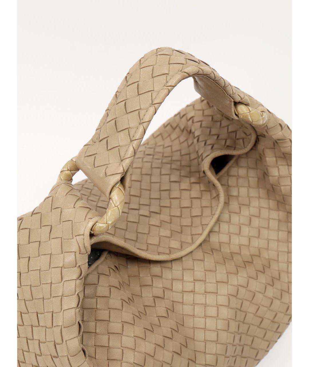 BOTTEGA VENETA Бежевая кожаная сумка тоут, фото 3