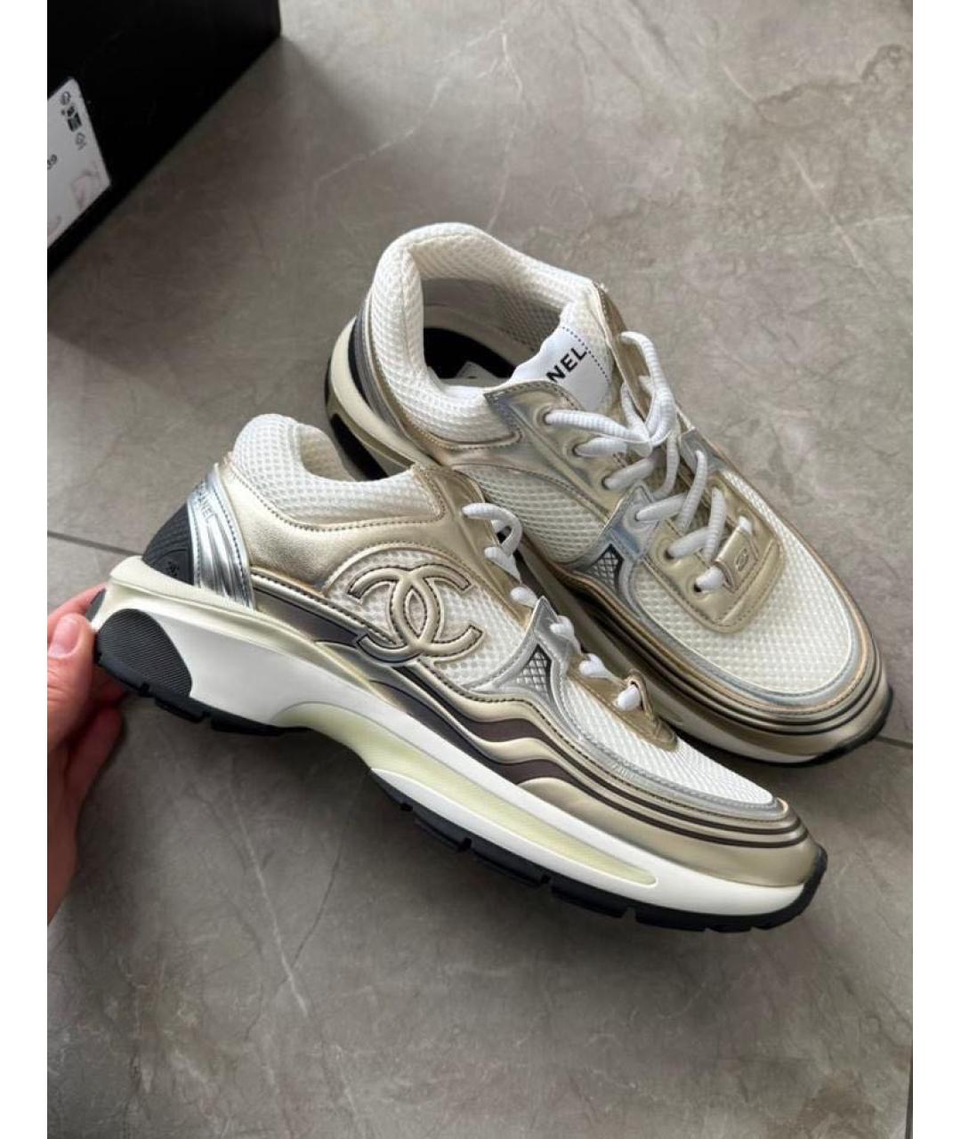 CHANEL Серебряные текстильные кроссовки, фото 7