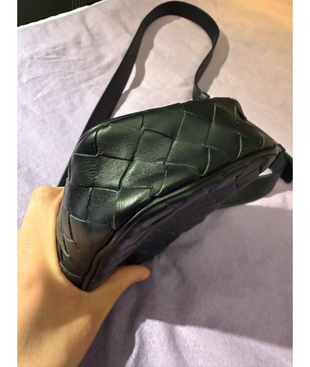 BOTTEGA VENETA Черная кожаная сумка на плечо, фото 4