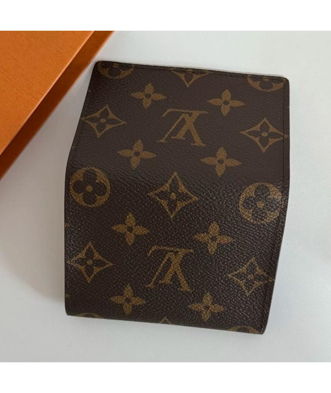 LOUIS VUITTON Коричневый кожаный кошелек, фото 3