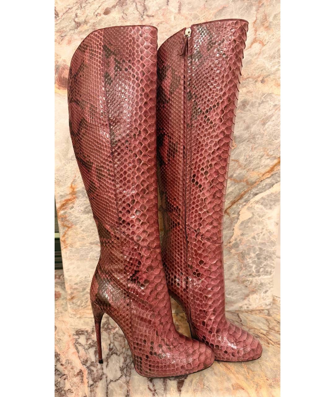 GUCCI Бордовые сапоги из экзотической кожи, фото 3