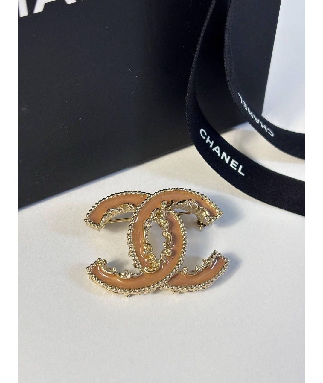 CHANEL Бежевая металлическая булавка / брошь, фото 5