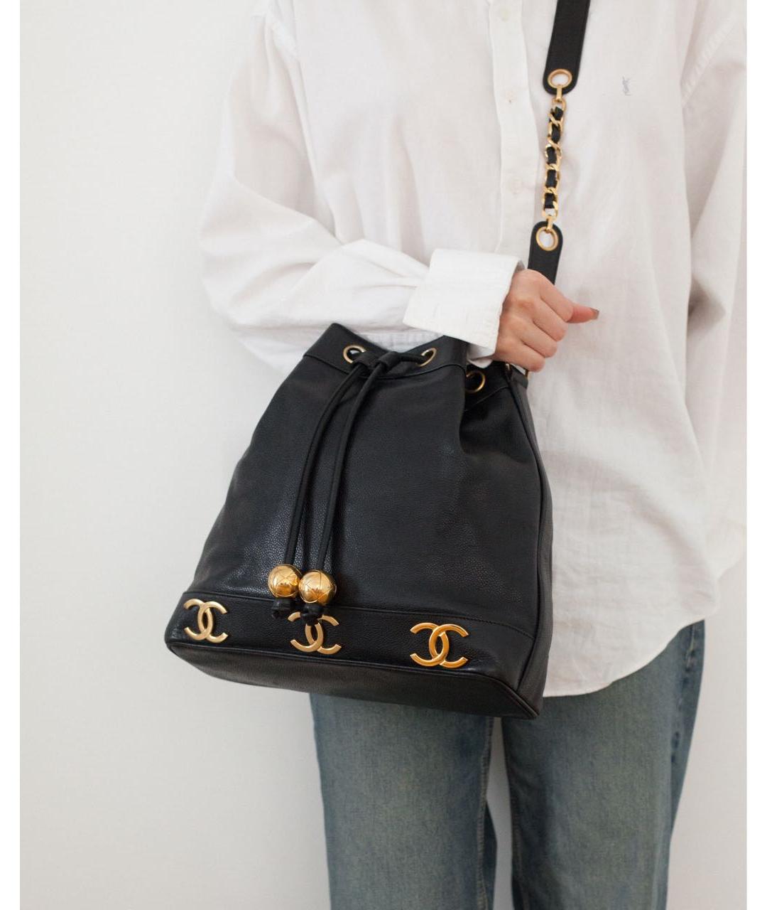 CHANEL Черная кожаная сумка через плечо, фото 3