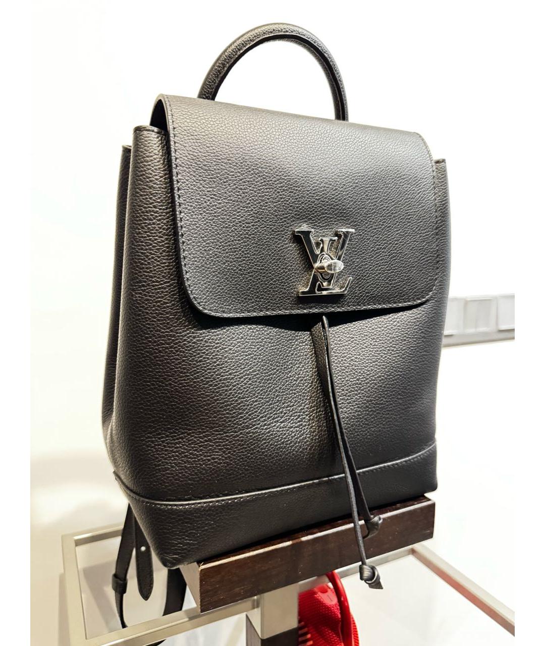 LOUIS VUITTON Черный кожаный рюкзак, фото 2