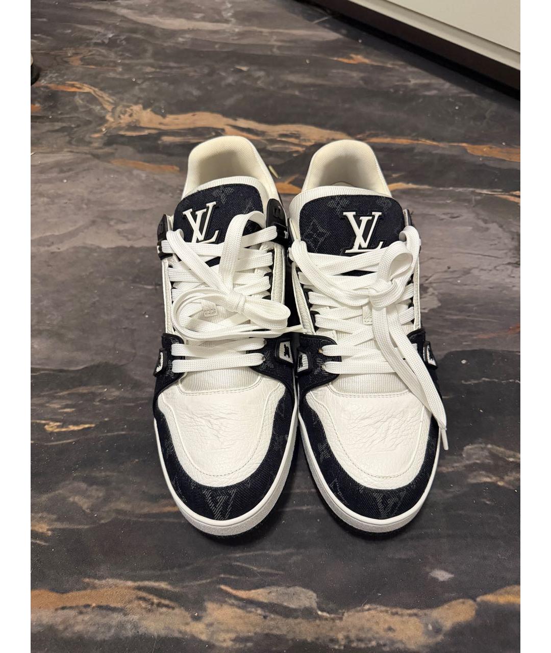 LOUIS VUITTON Белые кожаные низкие кроссовки / кеды, фото 2