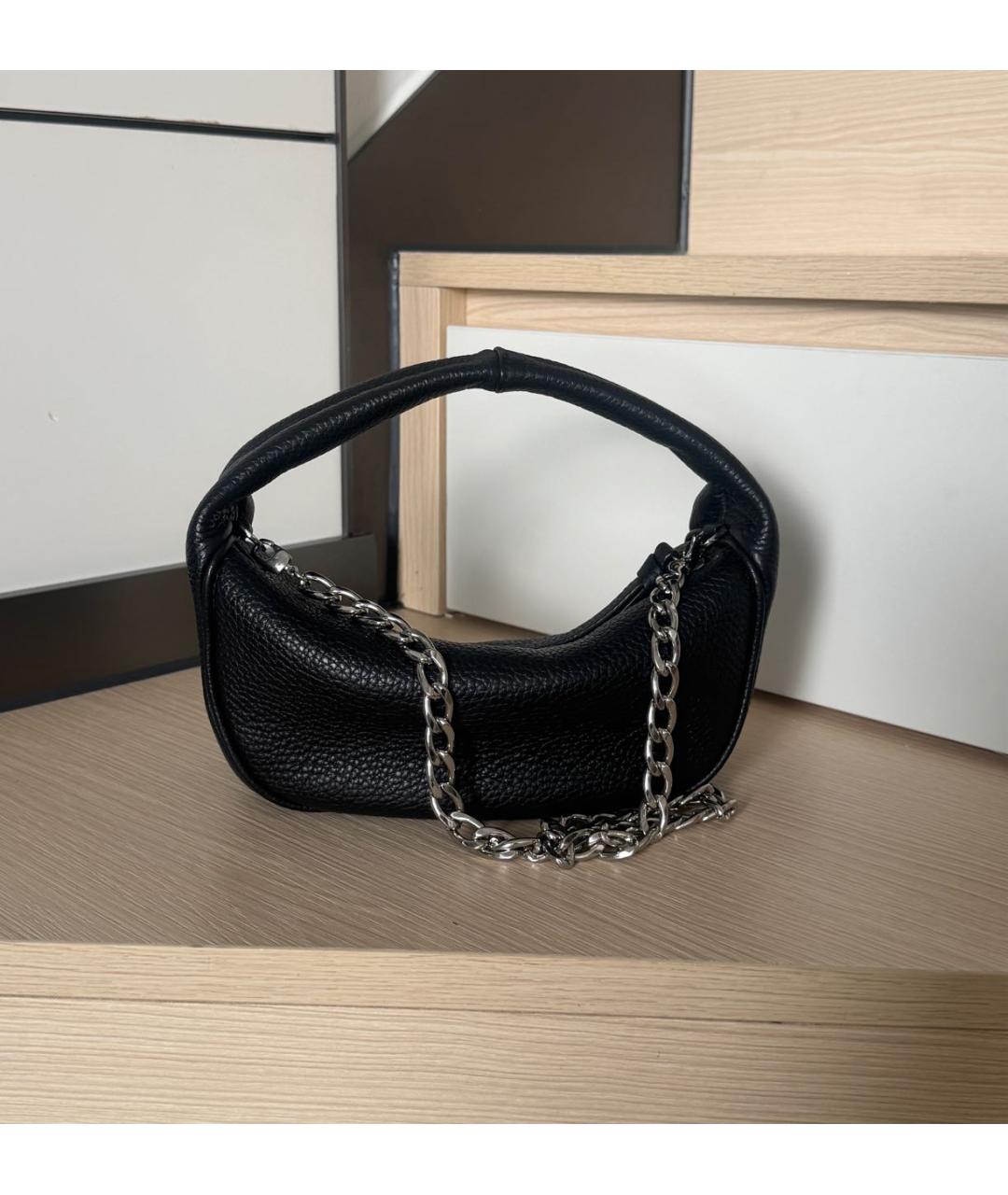 BY FAR Черная кожаная сумка с короткими ручками, фото 3