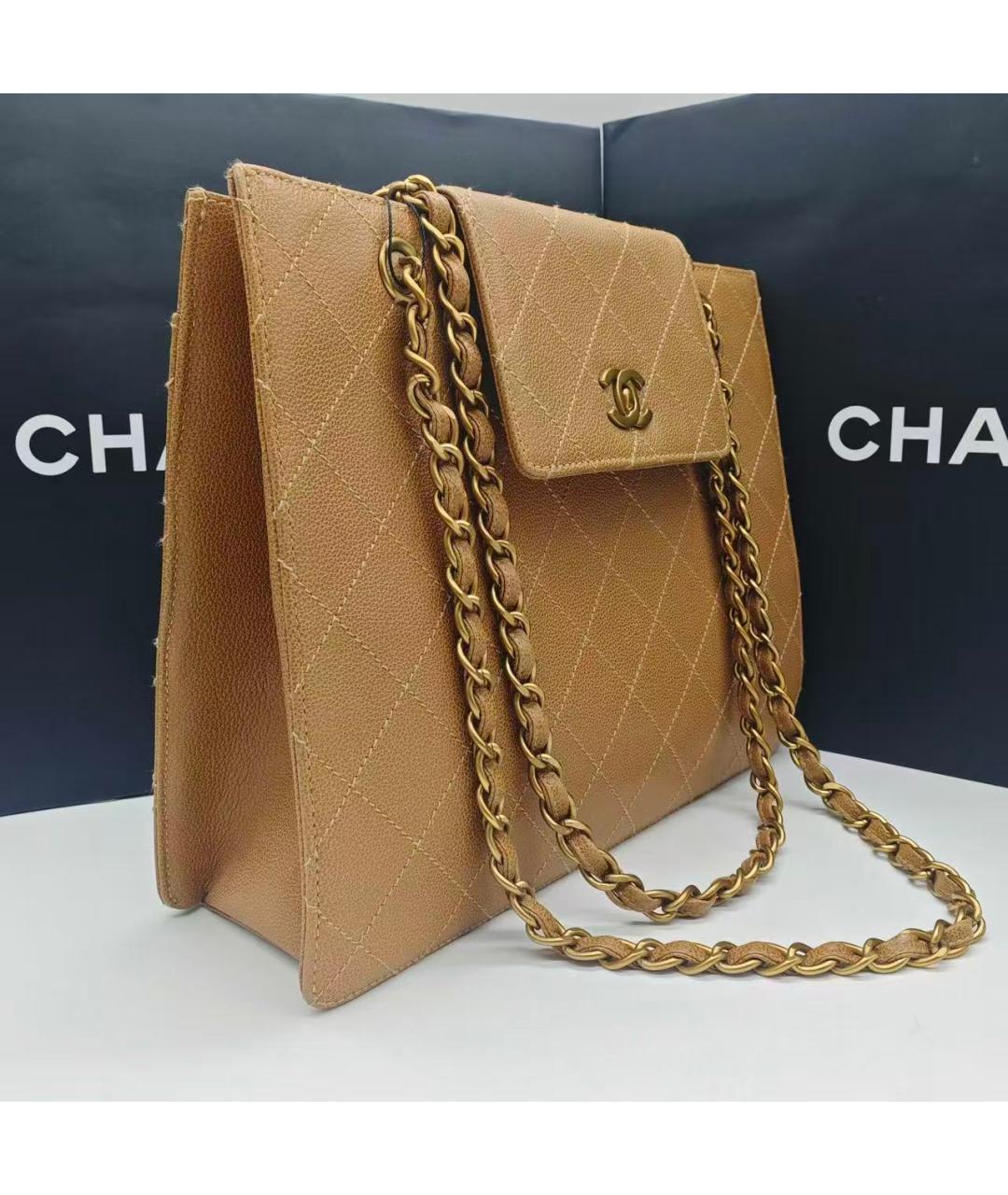 CHANEL Коричневая кожаная сумка через плечо, фото 4