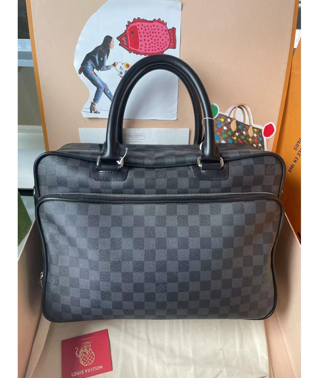 LOUIS VUITTON Черная сумка с короткими ручками, фото 5