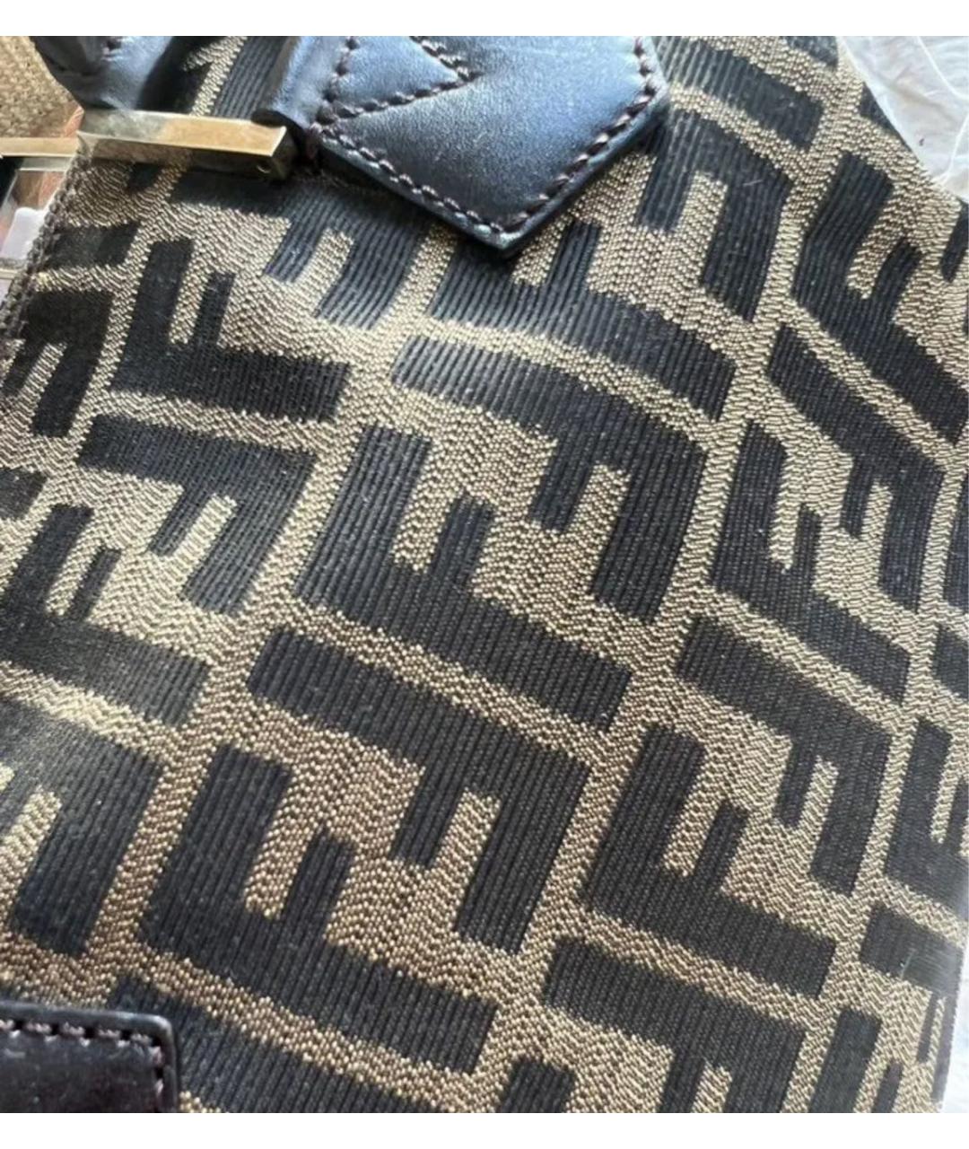 FENDI Коричневая тканевая сумка с короткими ручками, фото 4