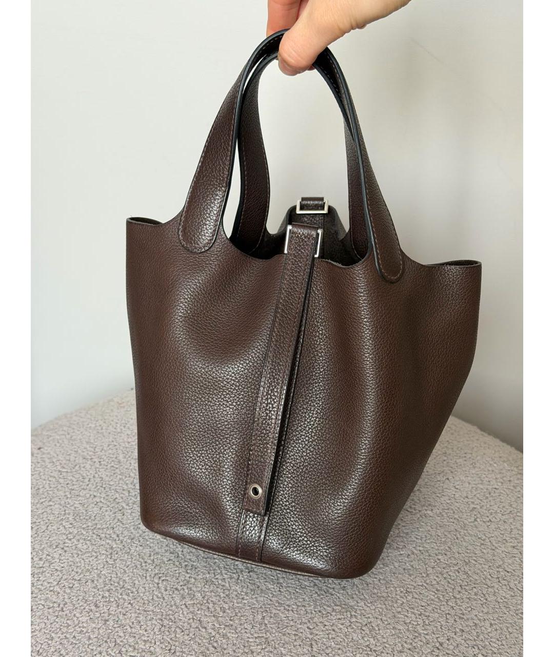 HERMES Коричневая кожаная сумка с короткими ручками, фото 3