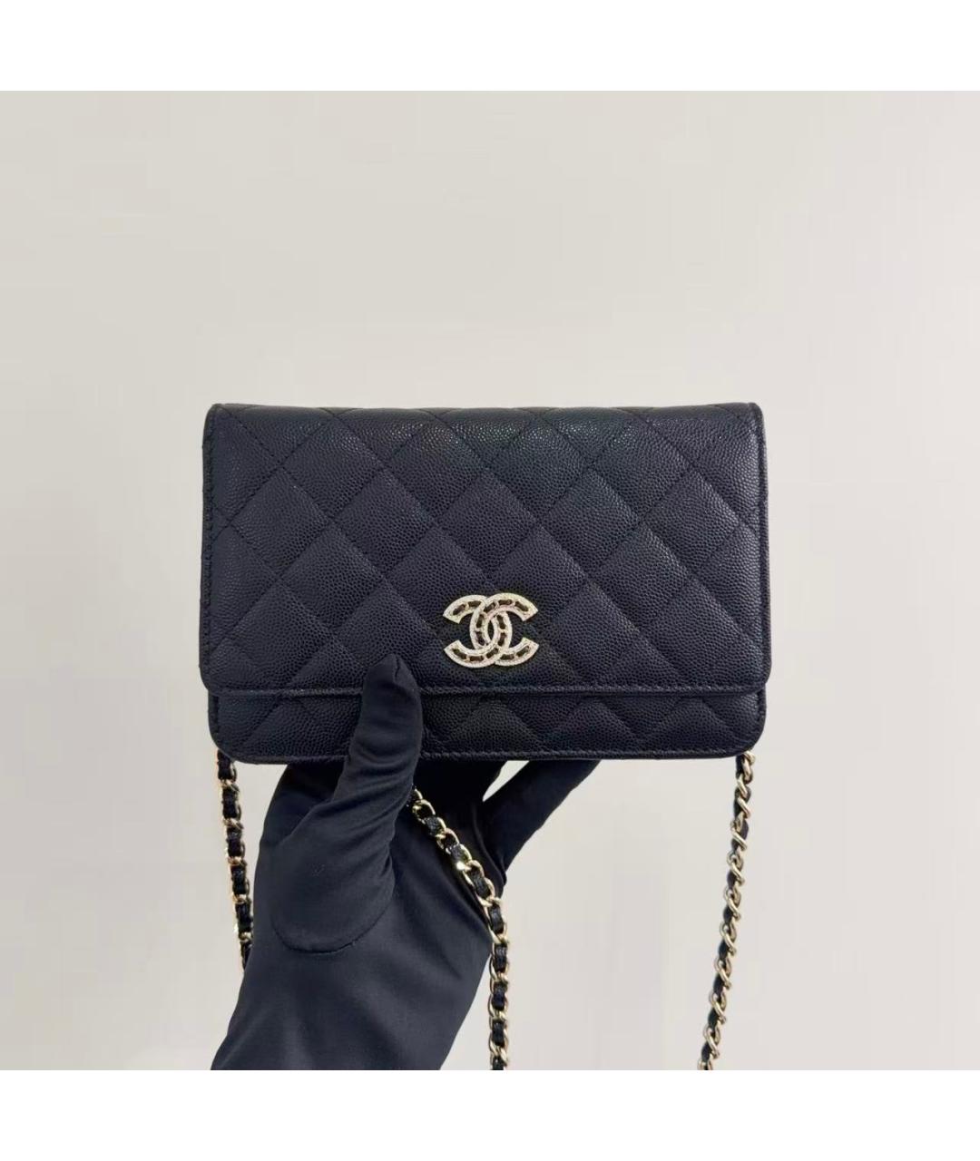 CHANEL Черная кожаная сумка через плечо, фото 2