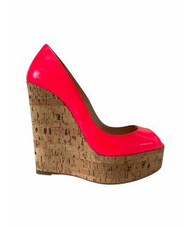 CHRISTIAN LOUBOUTIN Туфли
