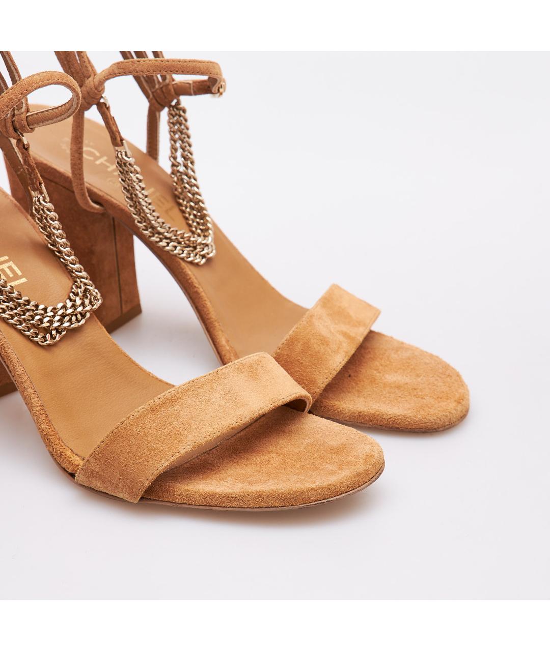 CHANEL Бежевые замшевые босоножки, фото 3