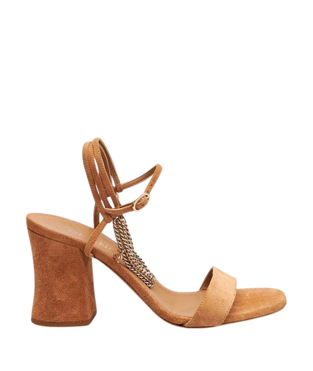 CHANEL Бежевые замшевые босоножки, фото 1