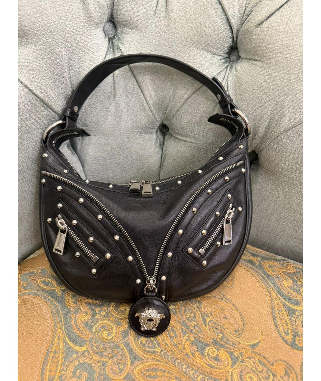 VERSACE Черная кожаная сумка с короткими ручками, фото 3