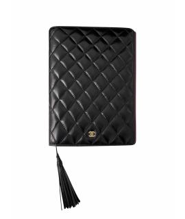 CHANEL Обложка/футляр