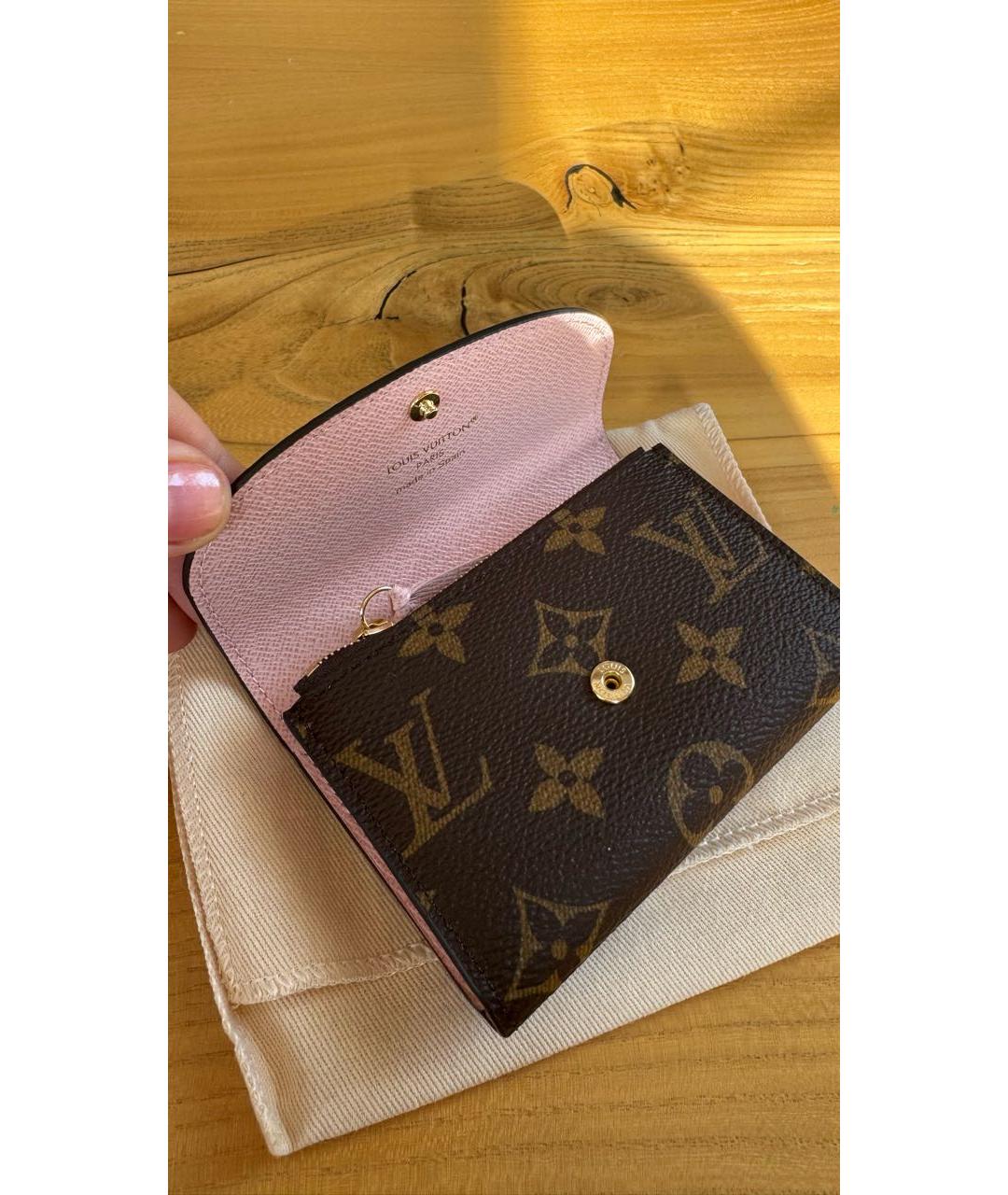 LOUIS VUITTON Коричневый кошелек, фото 3