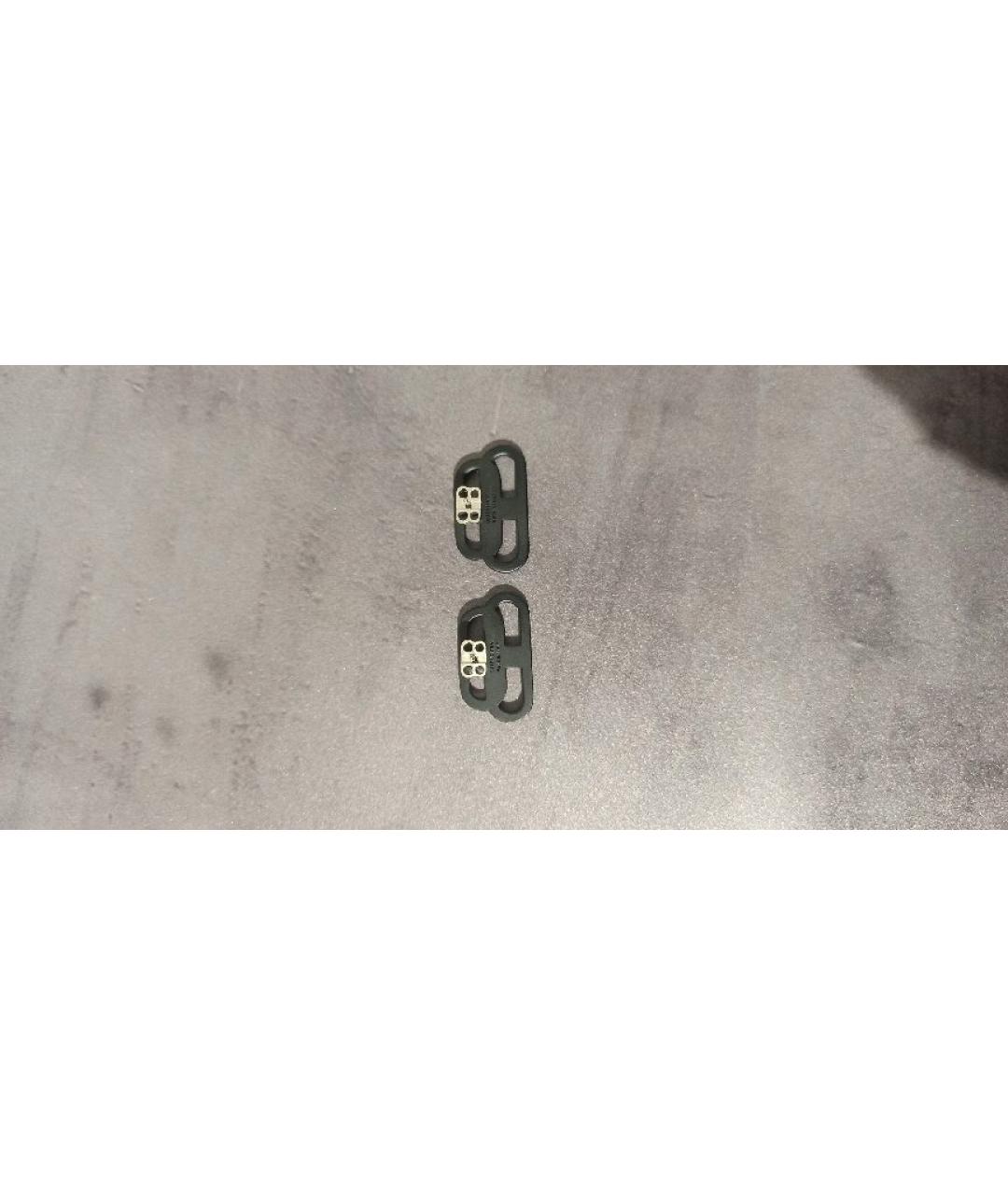 BALENCIAGA Черные серьги, фото 3