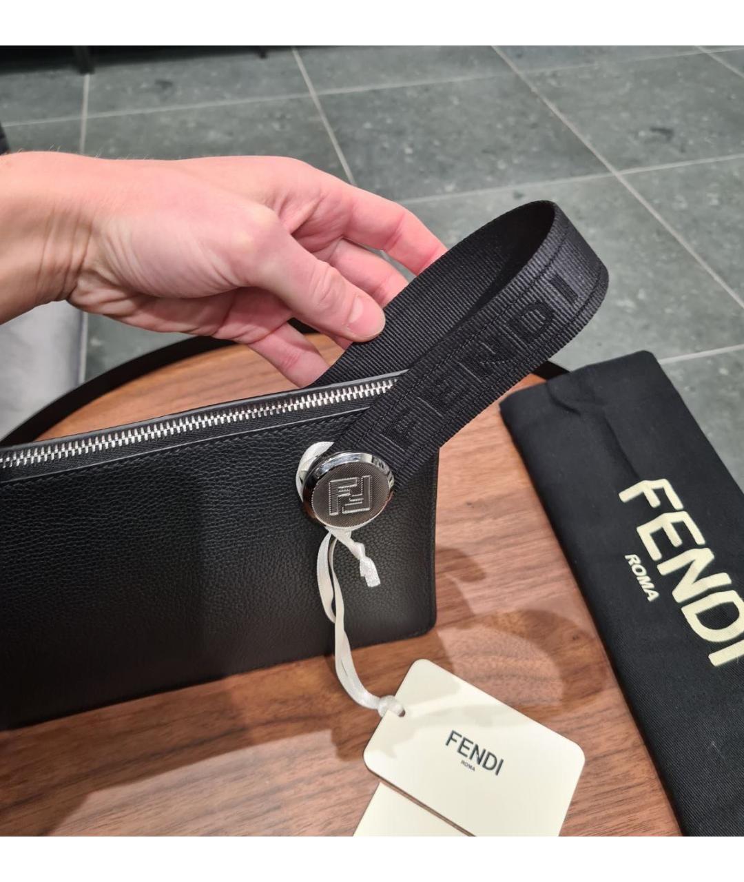 FENDI Черная кожаная барсетка, фото 4