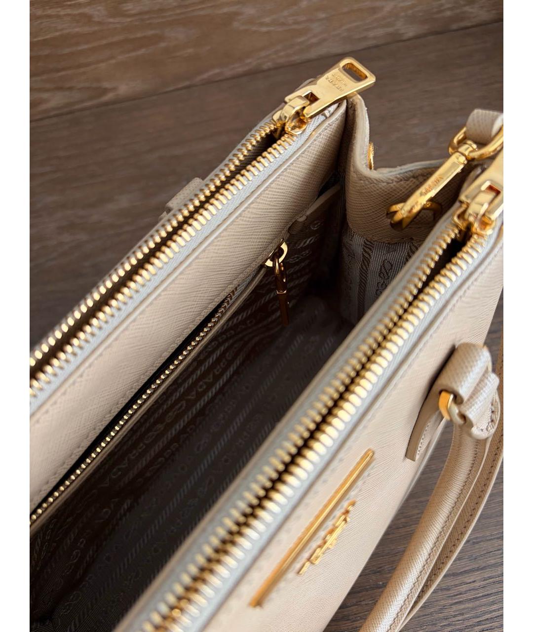 PRADA Бежевая кожаная сумка тоут, фото 4