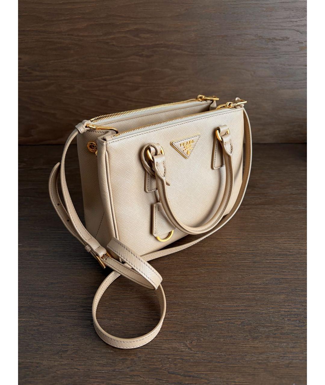 PRADA Бежевая кожаная сумка тоут, фото 2