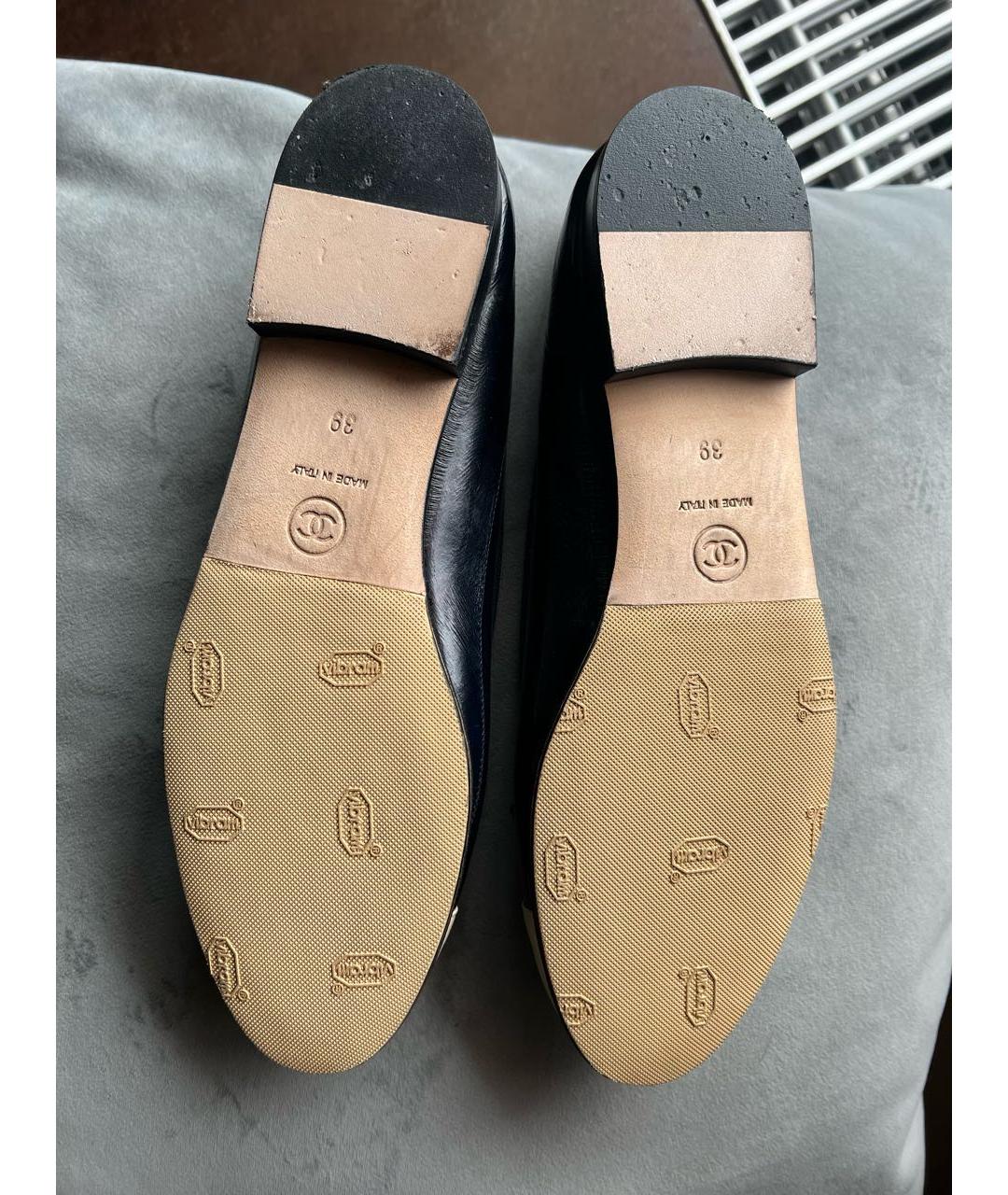 CHANEL Темно-синие балетки из экзотической кожи, фото 6