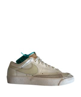 NIKE Низкие кроссовки / кеды