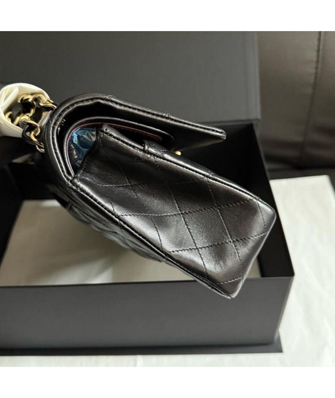 CHANEL Черная кожаная сумка через плечо, фото 6