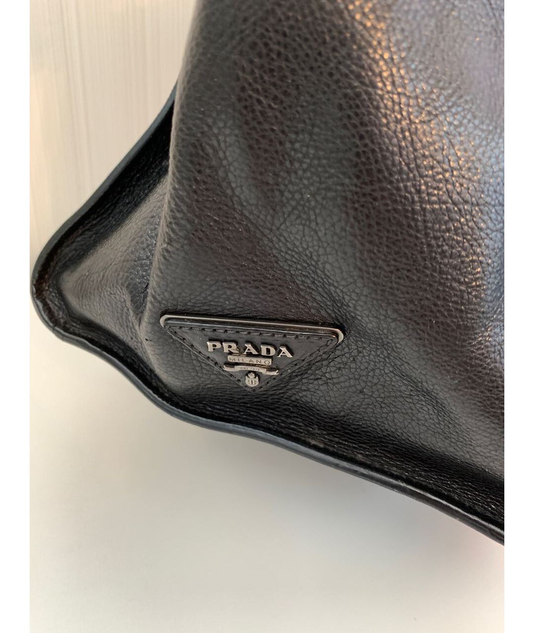 PRADA Черная кожаная сумка тоут, фото 3