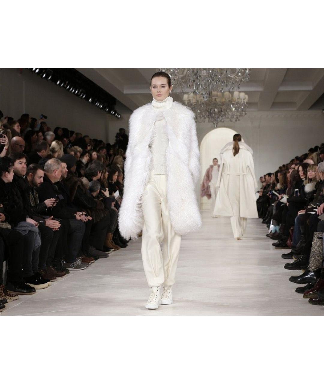 RALPH LAUREN COLLECTION Белые замшевые кеды, фото 2