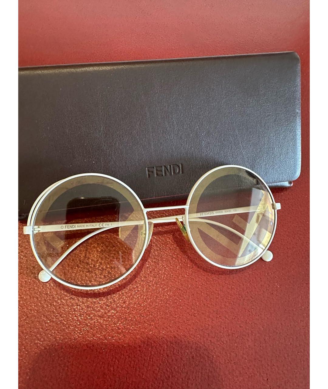 FENDI Белые пластиковые солнцезащитные очки, фото 9