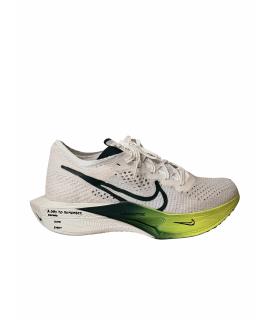 NIKE Кроссовки