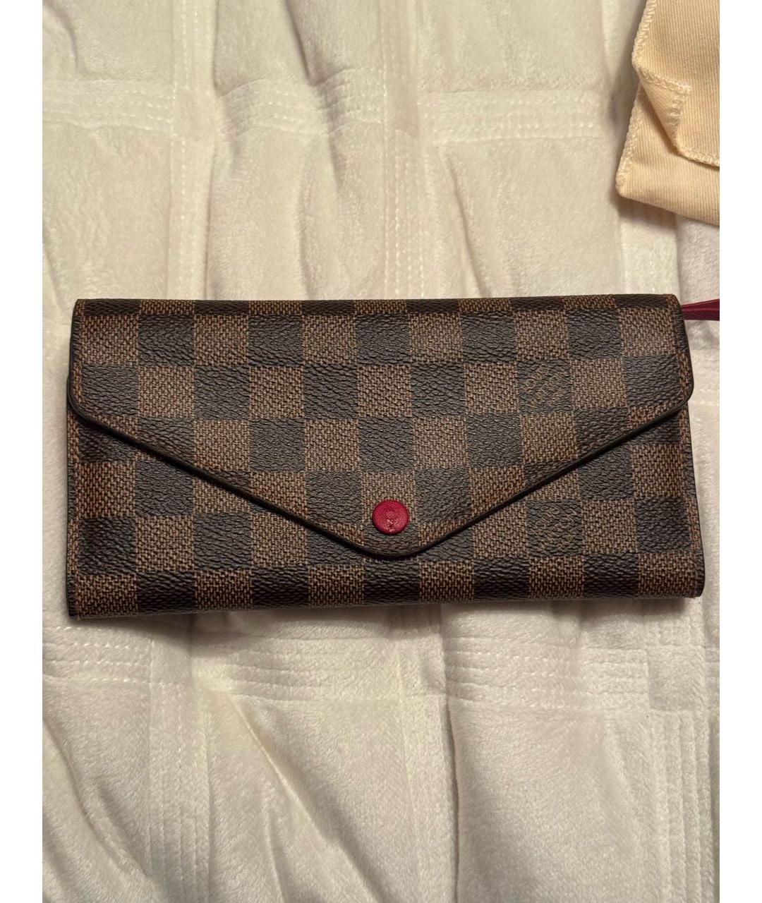 LOUIS VUITTON Коричневый кошелек, фото 5