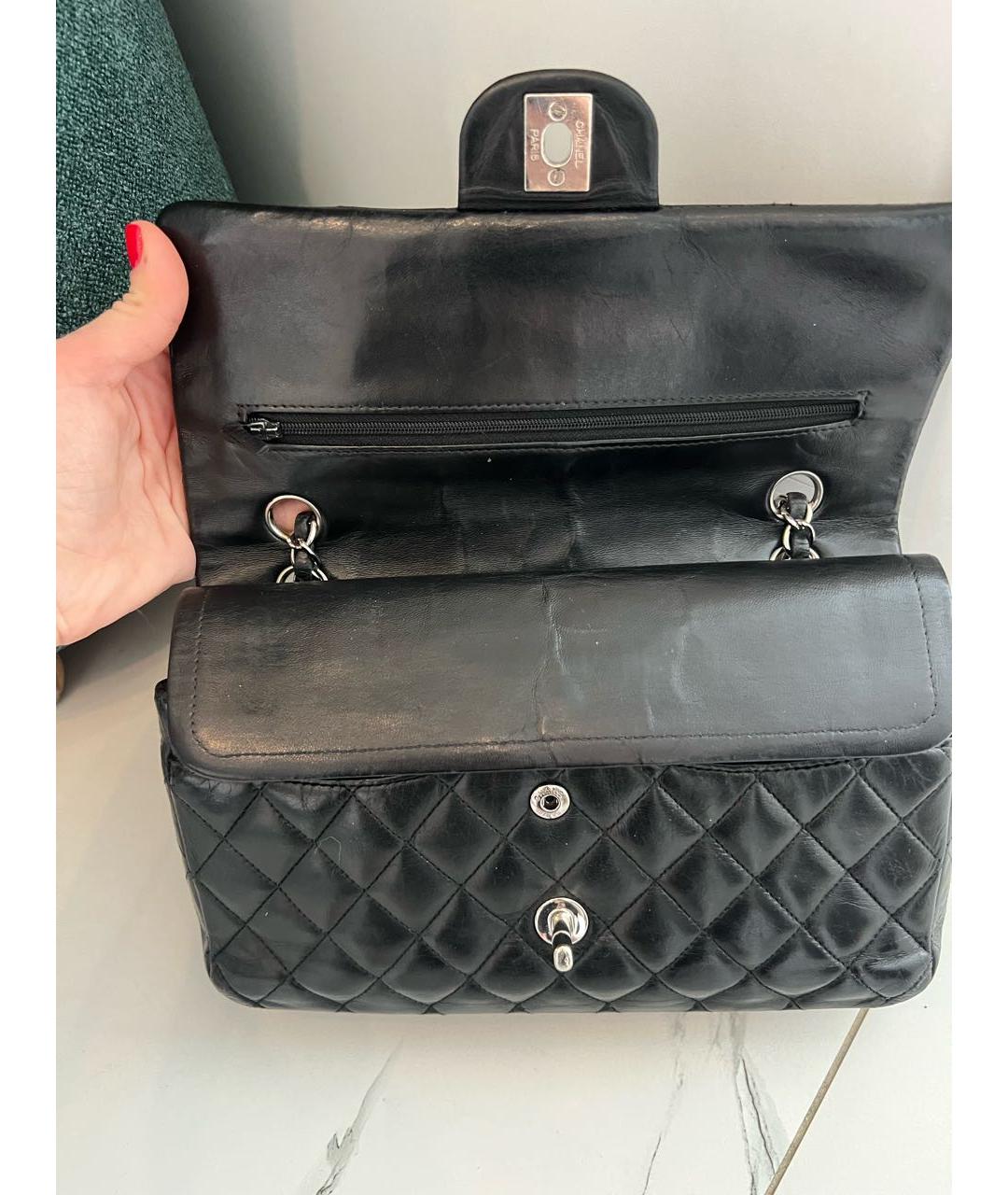 CHANEL Черная кожаная сумка через плечо, фото 6
