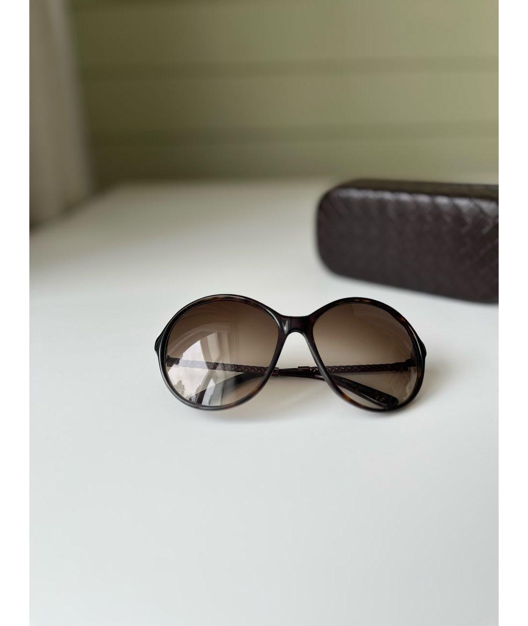 BOTTEGA VENETA Коричневые пластиковые солнцезащитные очки, фото 2
