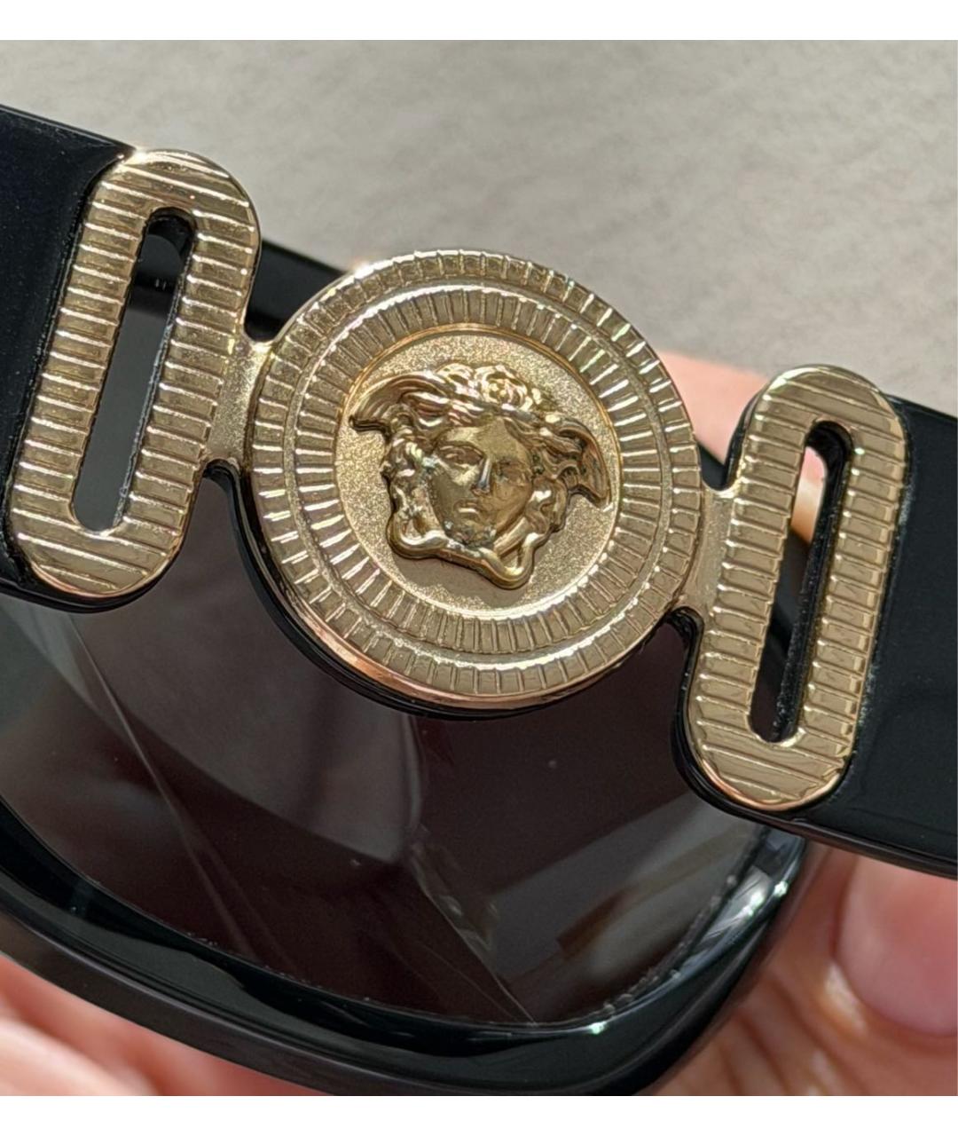 VERSACE Черные пластиковые солнцезащитные очки, фото 4