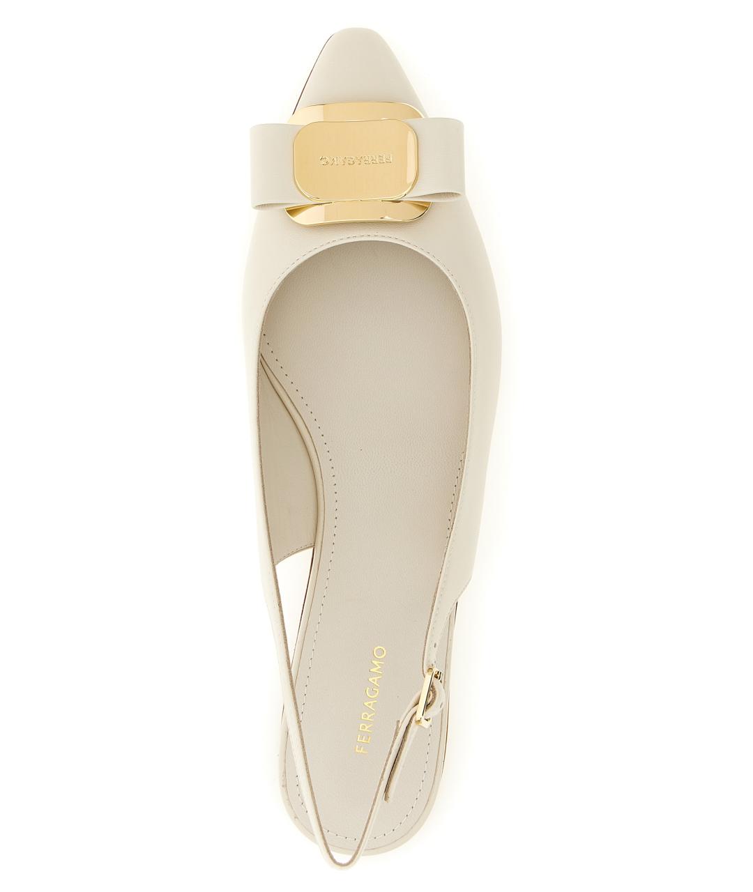 FERRAGAMO Бежевые кожаные балетки, фото 2