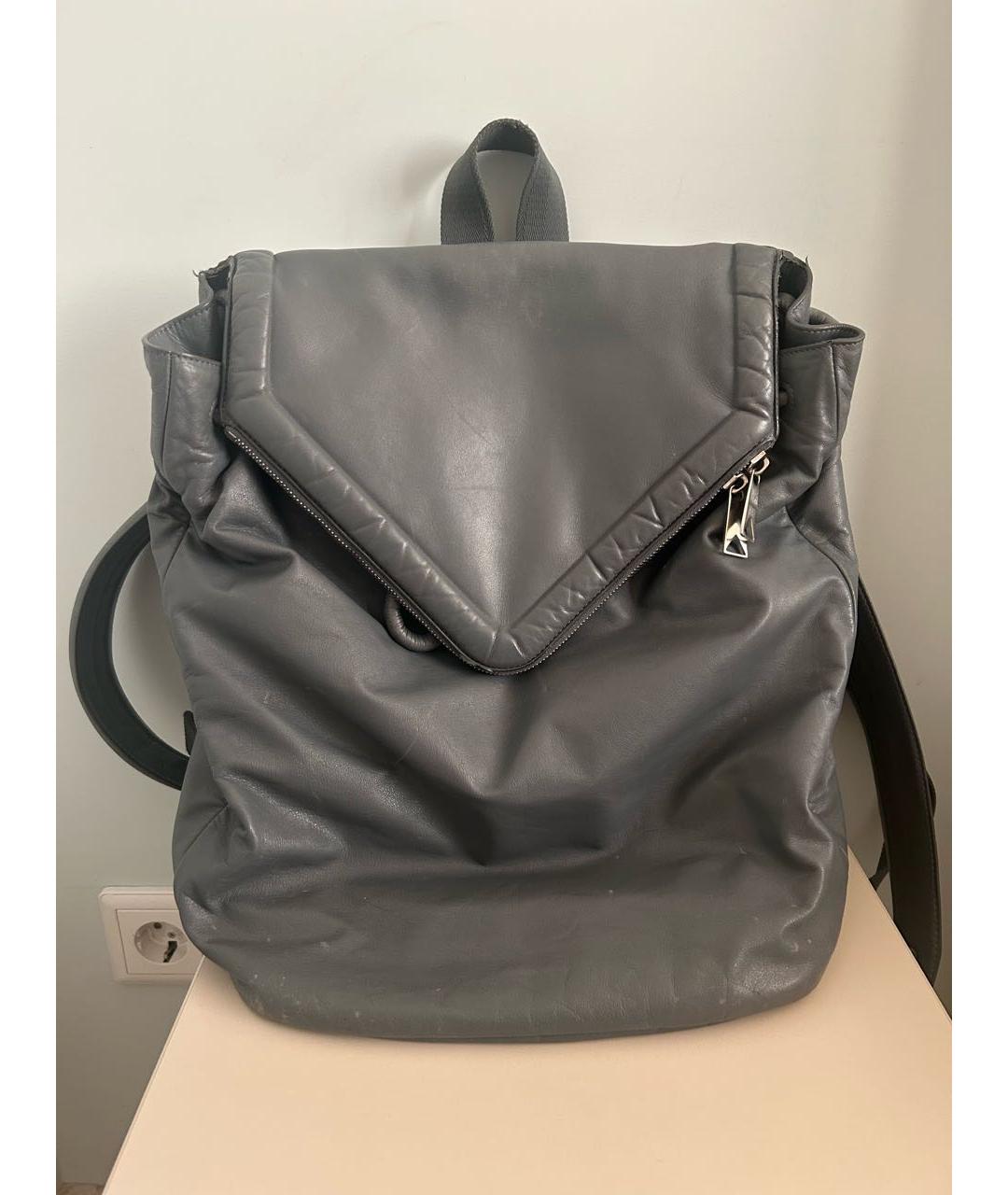 BOTTEGA VENETA Серый кожаный рюкзак, фото 5