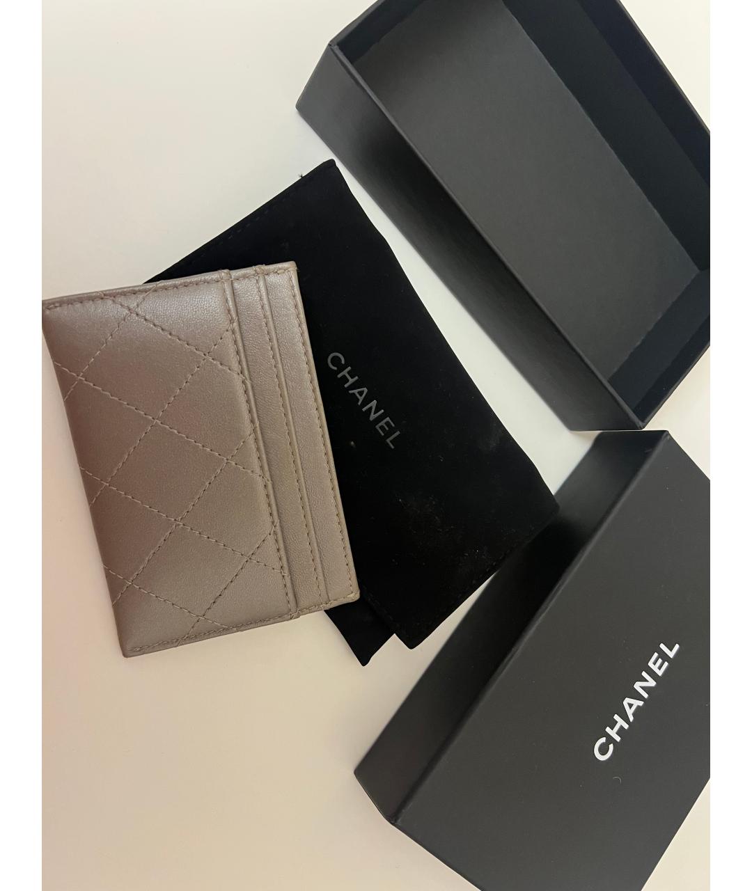 CHANEL Серый кожаный кардхолдер, фото 2