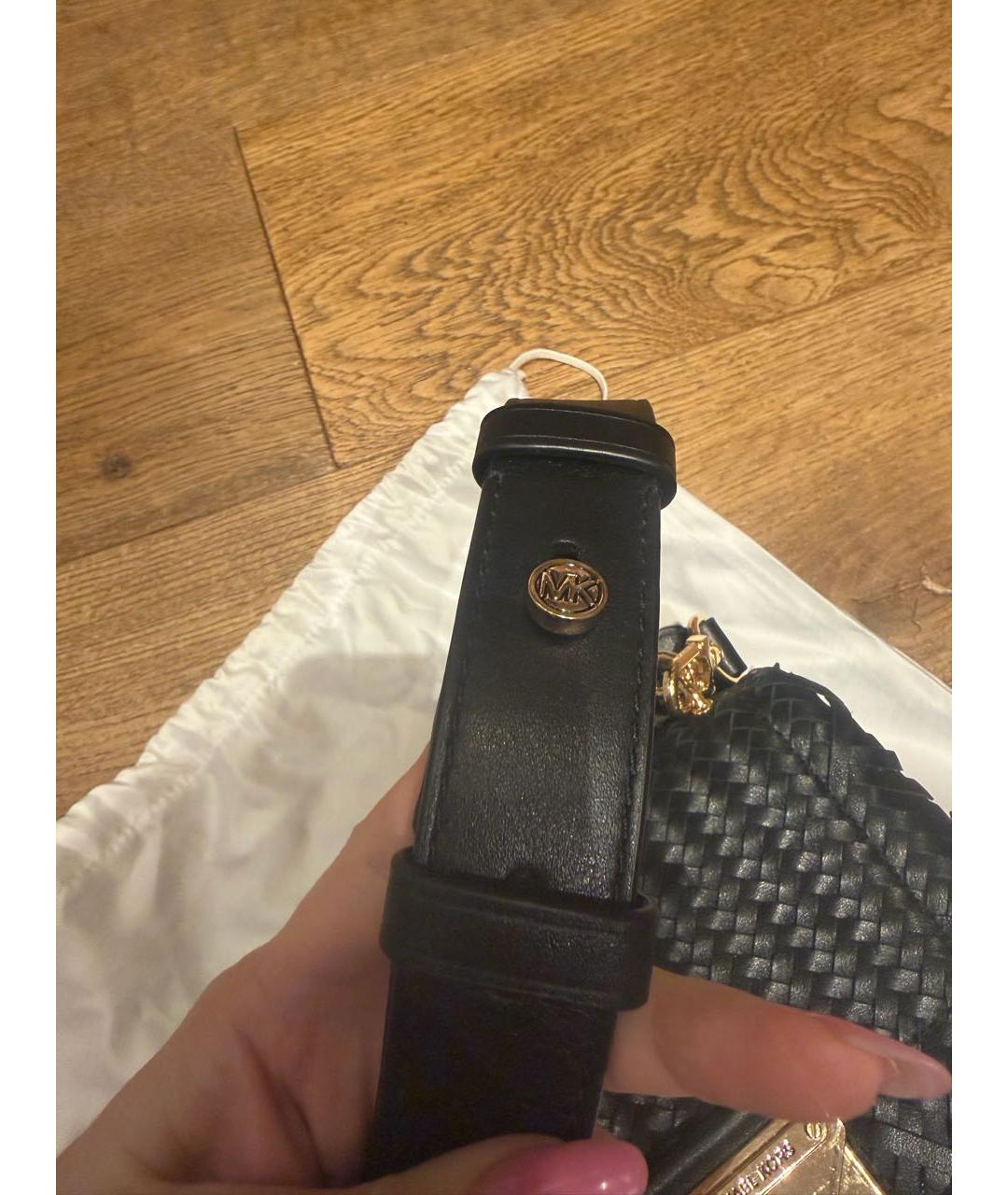 MICHAEL KORS Черная кожаная сумка через плечо, фото 4