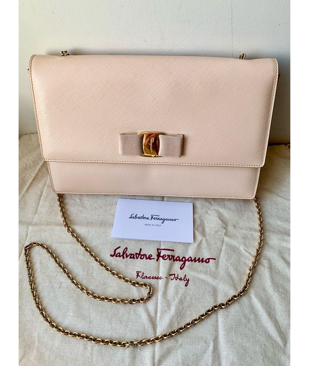 FERRAGAMO Бежевая кожаная сумка через плечо, фото 5