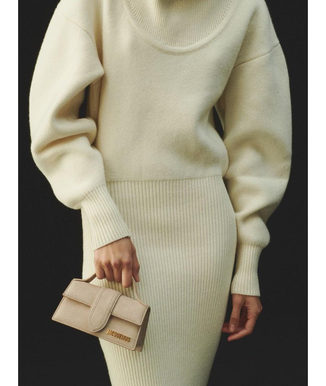 JACQUEMUS Бежевая замшевая сумка с короткими ручками, фото 6