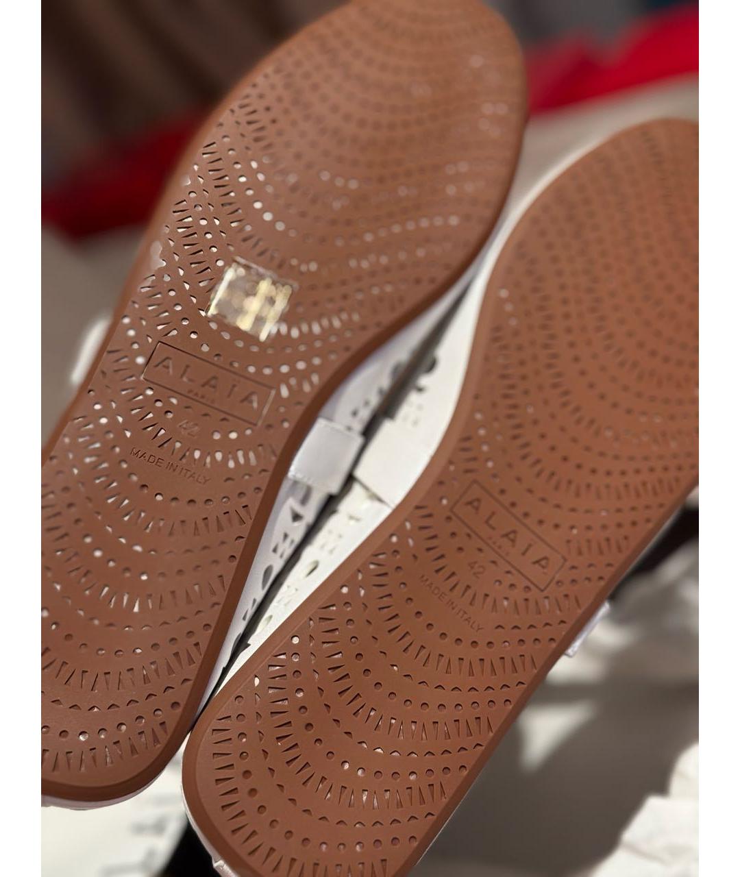 ALAIA Белые кожаные балетки, фото 3