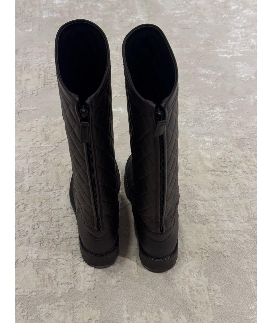 CHANEL Коричневые кожаные сапоги, фото 3