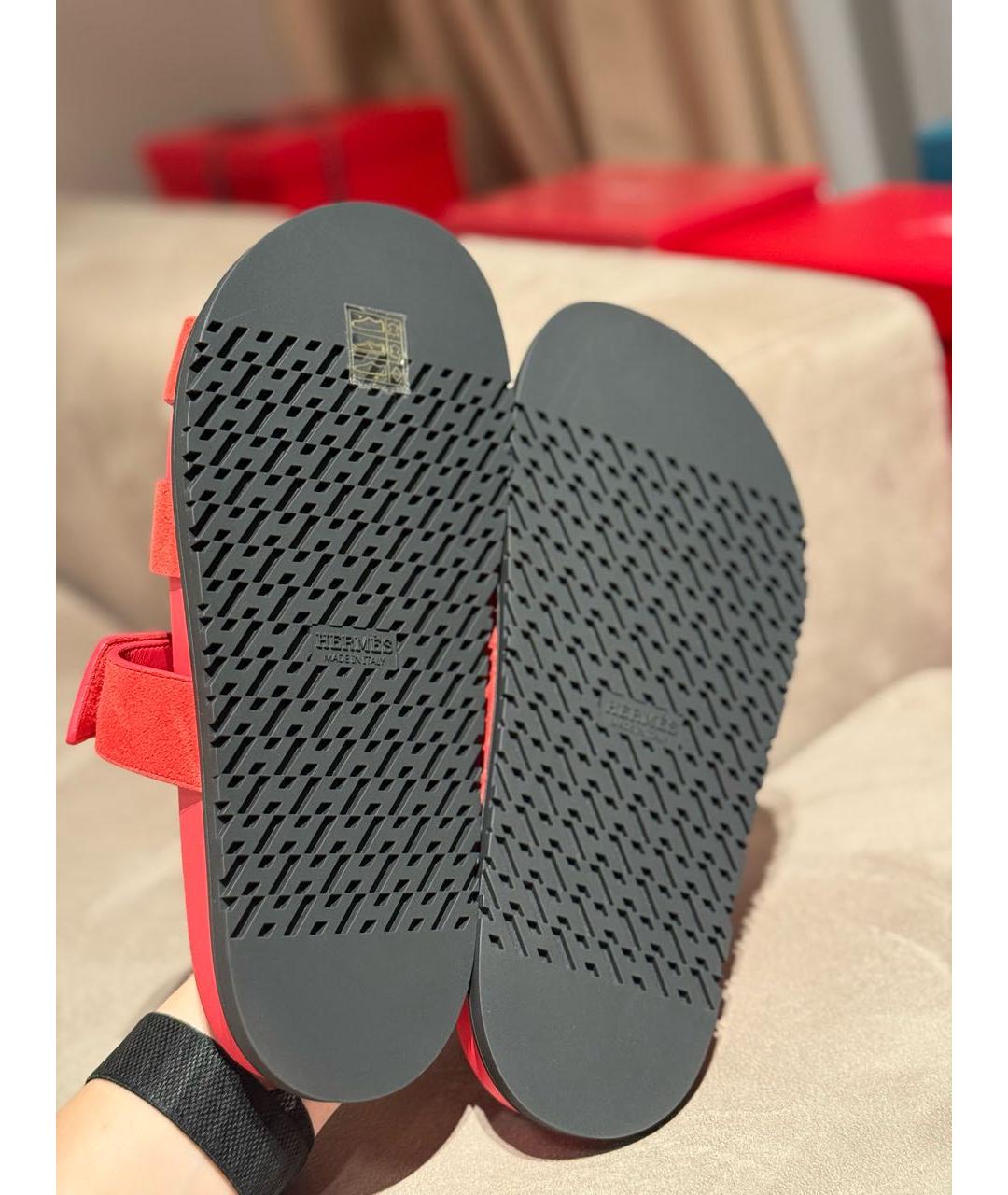HERMES Коралловые замшевые сандалии, фото 4
