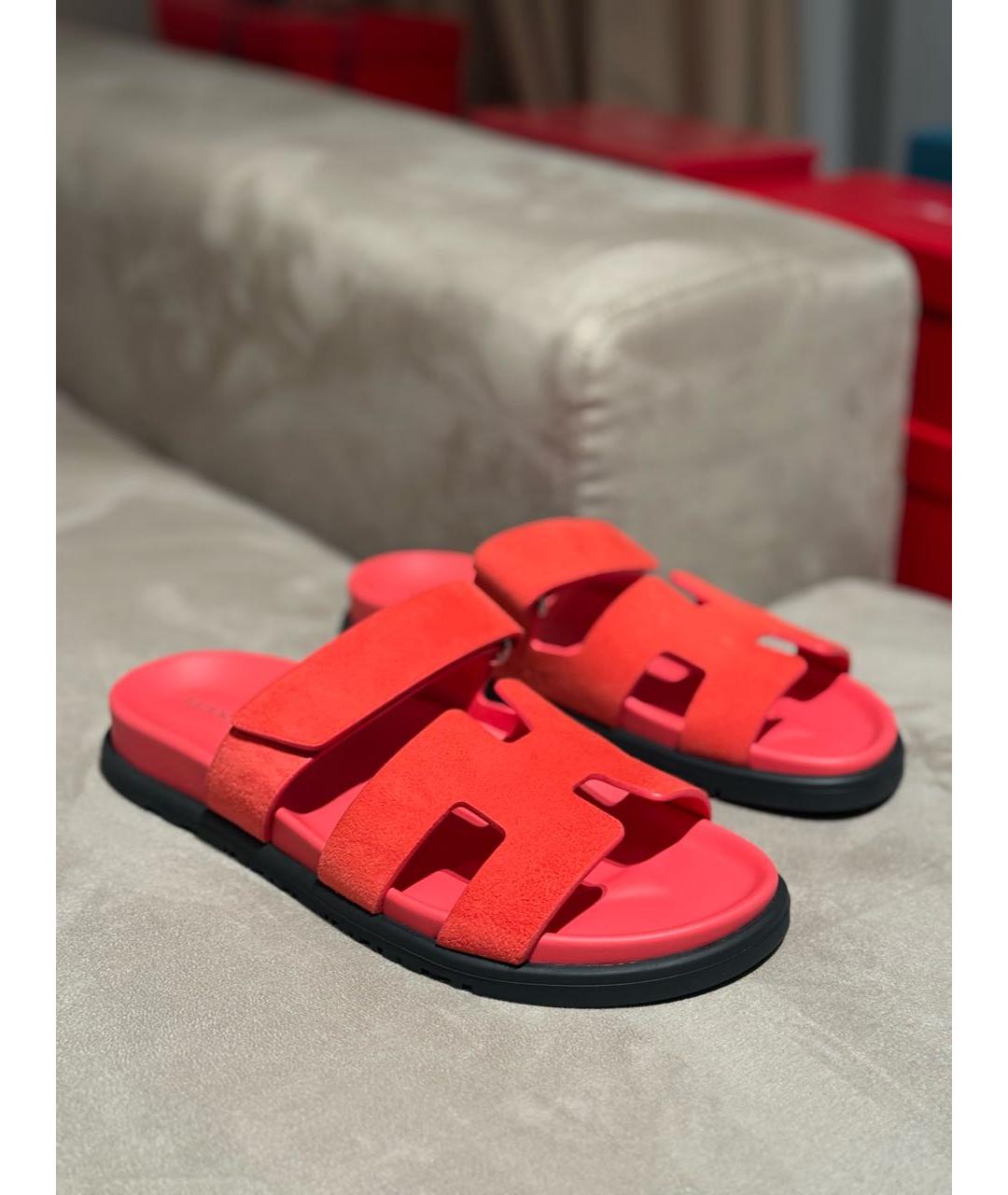 HERMES Коралловые замшевые сандалии, фото 2