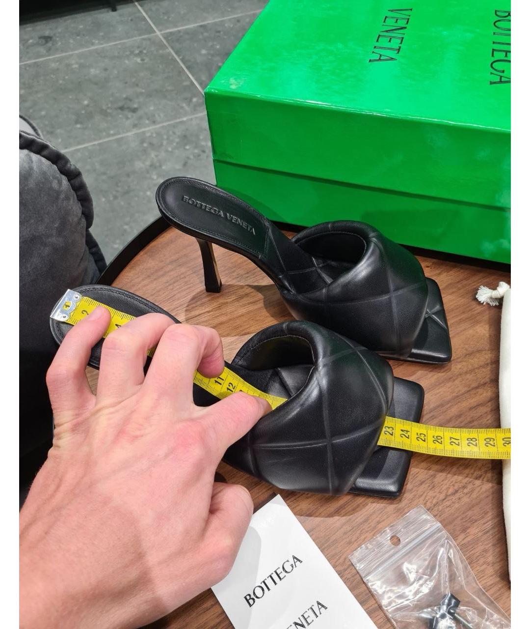 BOTTEGA VENETA Черные кожаные мюли, фото 7
