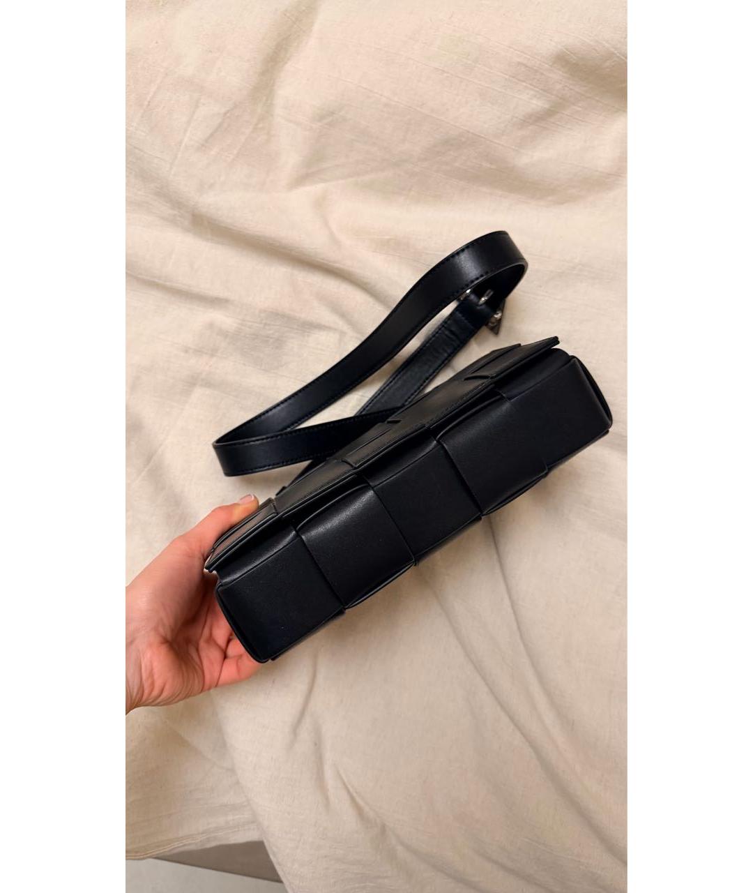 BOTTEGA VENETA Черная кожаная сумка через плечо, фото 3