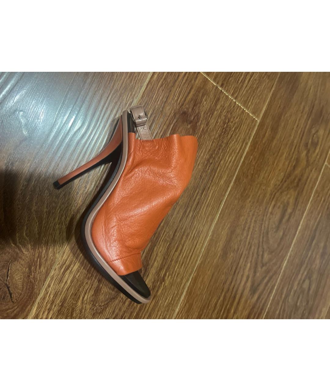 BALENCIAGA Оранжевое кожаные босоножки, фото 4