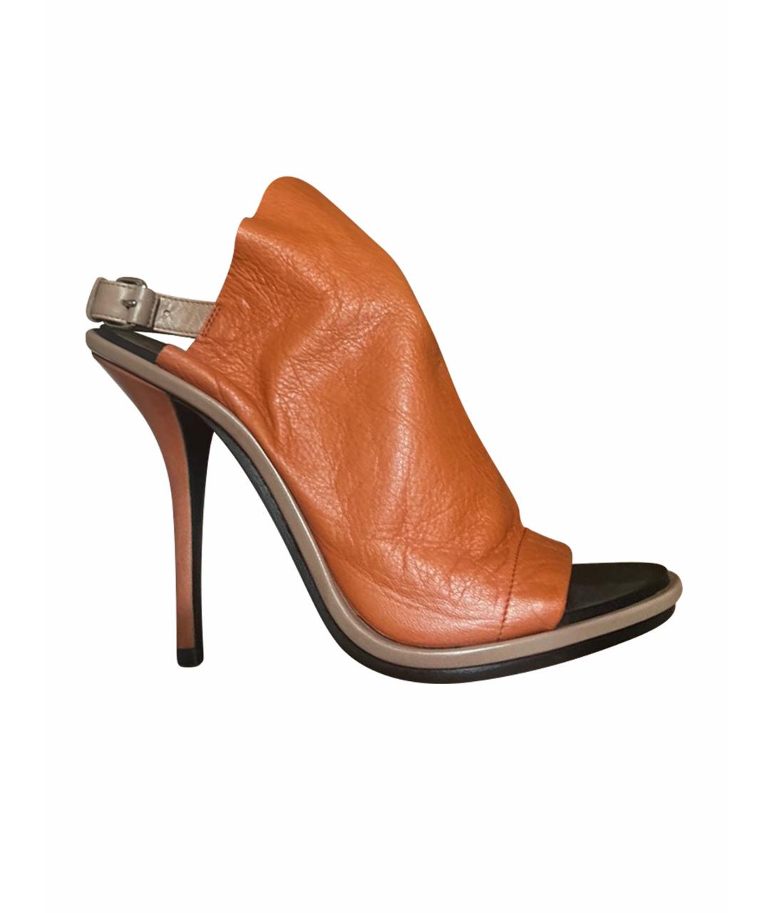 BALENCIAGA Оранжевое кожаные босоножки, фото 1